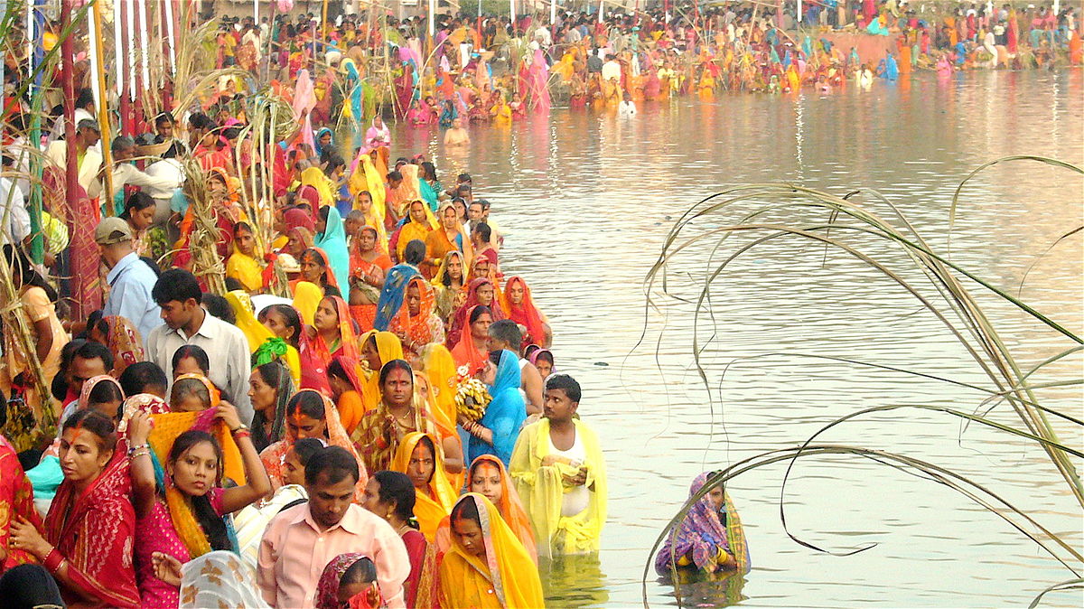 तराईको ठूलो पर्व छठ पर्व शुरू , आज नहाखायको दिन।