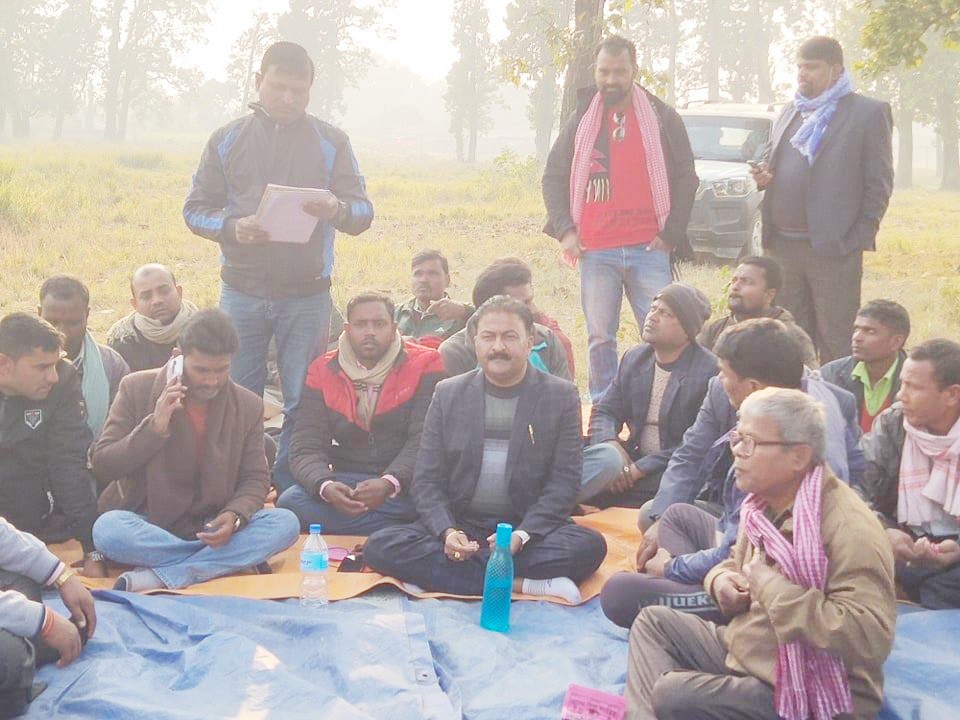 सखुवा प्रसौनीमा नेकपाको बैठक सम्पन्न, प्रम ओलीले जनताको नासो जनतालाई सुम्पेको केन्द्रिय सदस्य गुप्ताको भनाई