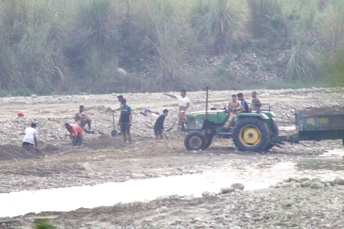 राजनीतिक दलले नै गर्छन सुनवल तुरिया खोला दोहन नगर प्रमुख अर्याल  मुक्दर्सक