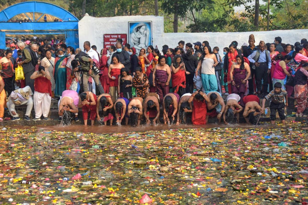 आज मातातीर्थ औँसी, आमाको मुख हेर्ने पर्वको रुपमा मनाइँदै