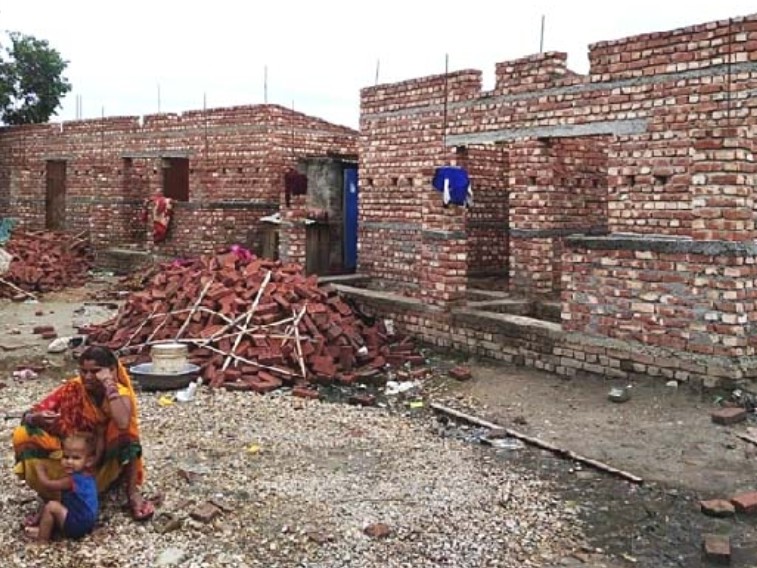 पर्सामा जनता आवास कार्यक्रमको ४ सय घरको लागि ४ हजार आवेदन।